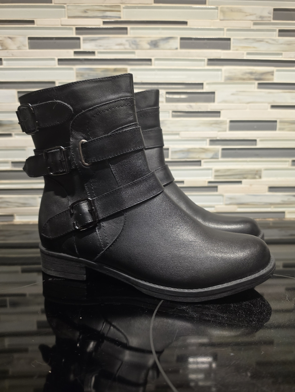 Spring Step Womens Black Leather Engineer Boots DIONY w Buckle Detail sz 9 (NEW)